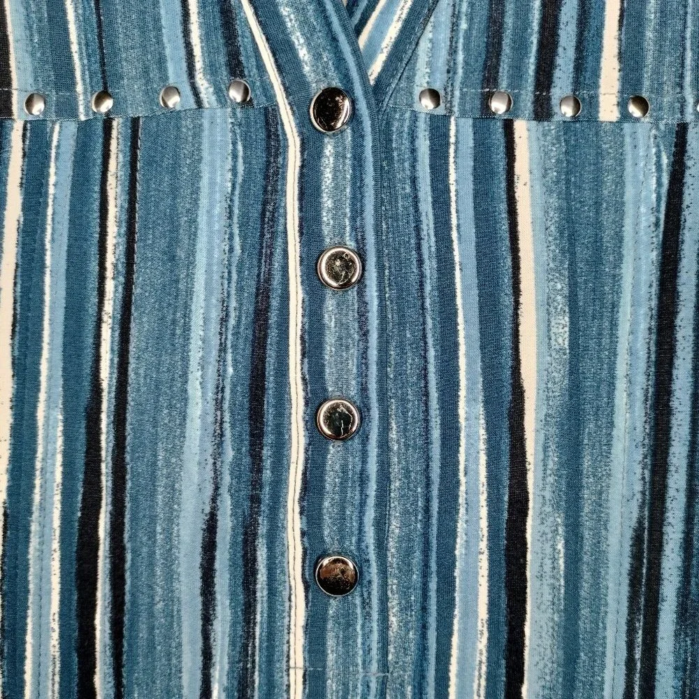 NWT Cocomo Plus Size 1X Blue Stripe Print Studded Pintuck 3/4 Sleeve Blouse Top - Picture 4 of 7